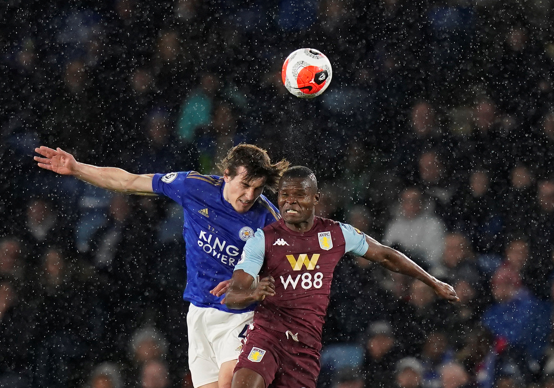 为球迷们呈 为球迷们呈